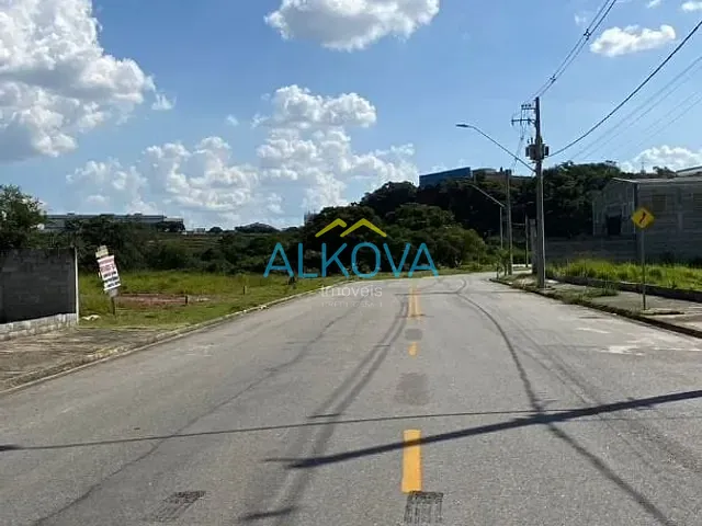 Terreno com 279m², à venda, no bairro Recanto dos Eucaliptos em São José dos Campos