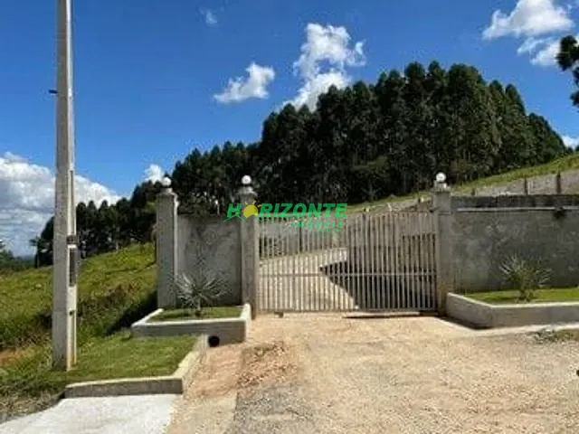 Terreno com 2000m², à venda, no bairro Marambaia em Caçapava