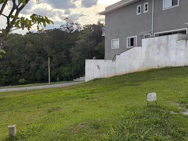 Terreno com 125m², à venda, no bairro Das Pedras em Cotia