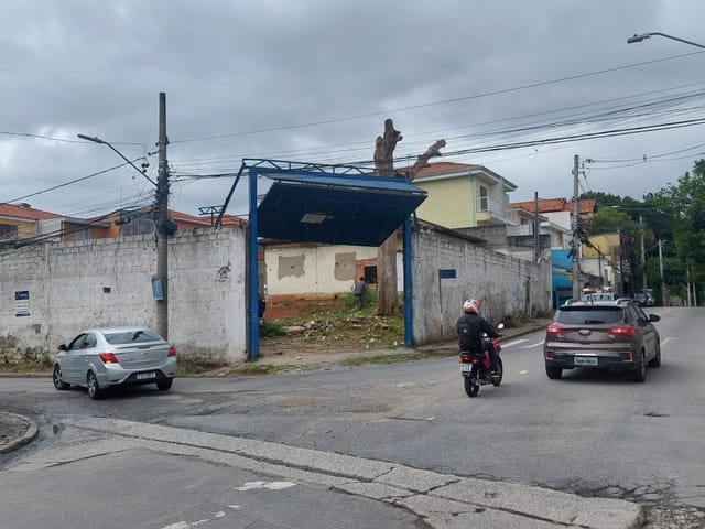 Terreno com 514m², para alugar, no bairro Jardim do Lago em São Paulo
