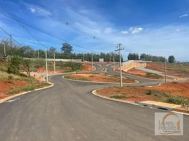 Terreno com 378m², à venda, no bairro Boa Vista em Atibaia