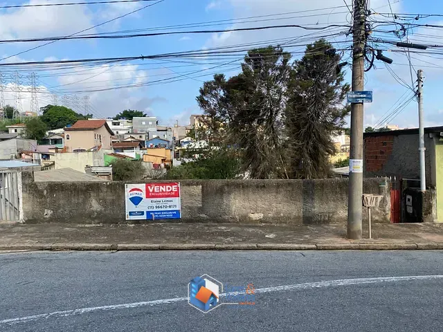 Terreno com 638m², à venda, no bairro Jardim Stella em Santo André