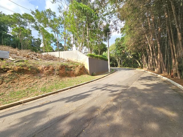Terreno com 1318m², à venda, no bairro Parque Rincão em Cotia