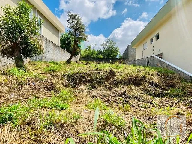 Terreno com 285m², à venda, no bairro Jardim Maristela em Atibaia