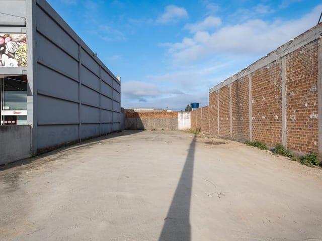 Terreno com 300m², para alugar, no bairro Três Vendas em Pelotas