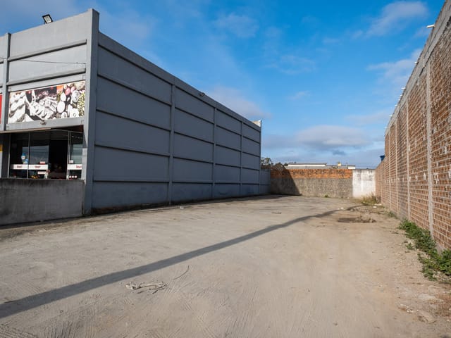 Terreno com 300m², para alugar, no bairro Três Vendas em Pelotas