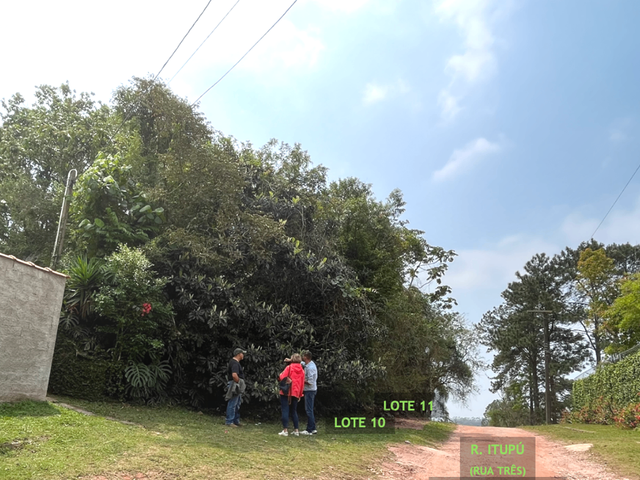 Terreno com 3000m², à venda, no bairro Ressaca em Cotia