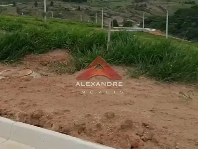 Terreno com 250m², à venda, no bairro Mirante do Cambuí em São José dos Campos