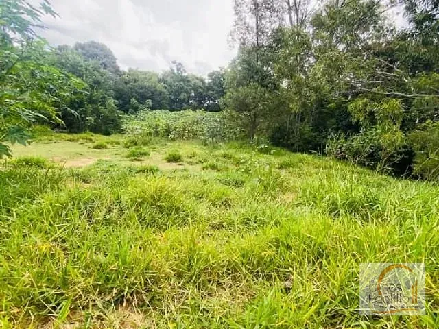 Terreno com 988m², à venda, no bairro Itapetinga em Atibaia