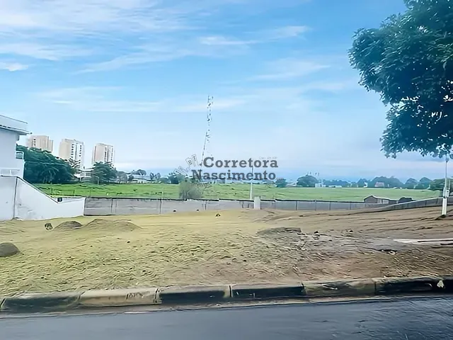 Terreno com 270m², à venda, no bairro Jardim Residencial Golden Park em Jacareí