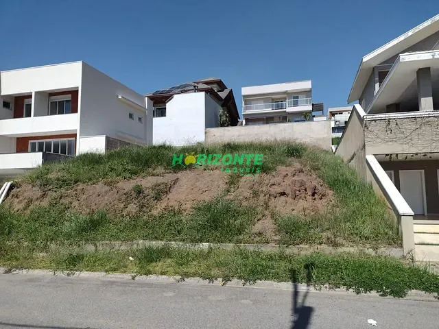 Terreno com 450m², à venda, no bairro Condomínio Residencial Jaguary em São José dos Campos