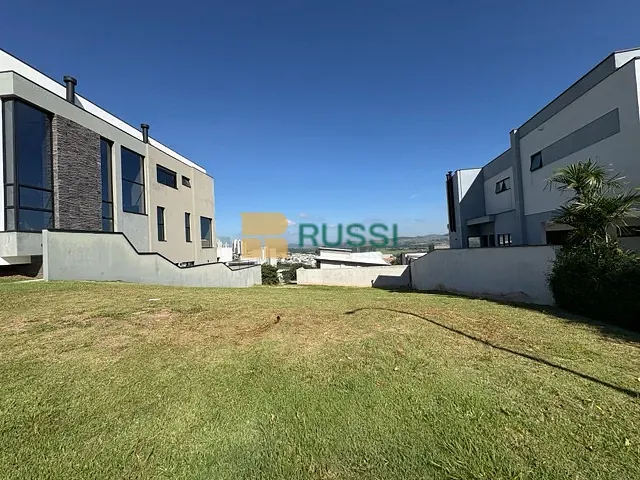 Terreno com 537m², à venda, no bairro Condomínio Residencial Alphaville II em São José dos Campos