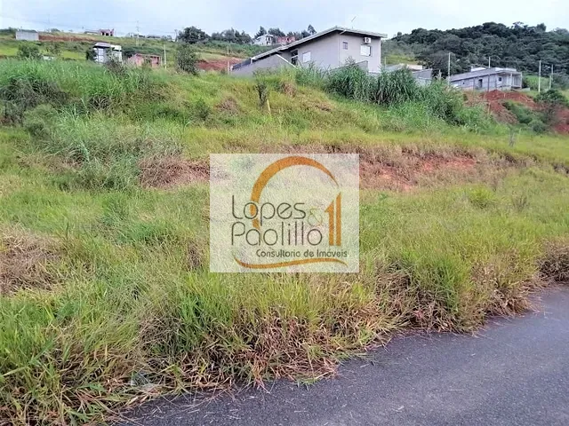 Terreno com 269m², à venda, no bairro Cachoeirinha em Bom Jesus dos Perdões