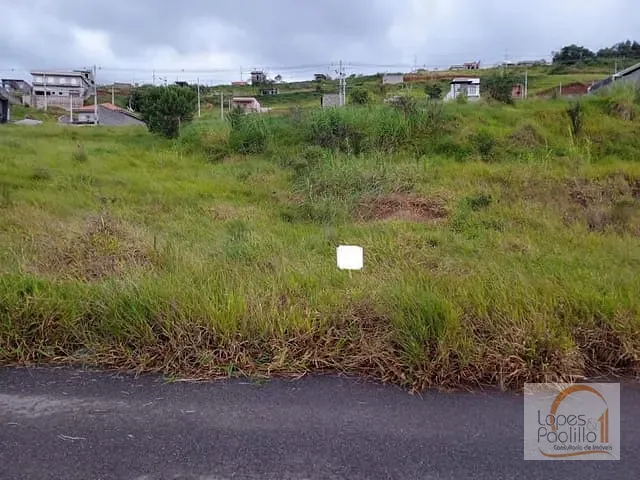 Terreno com 269m², à venda, no bairro Cachoeirinha em Bom Jesus dos Perdões