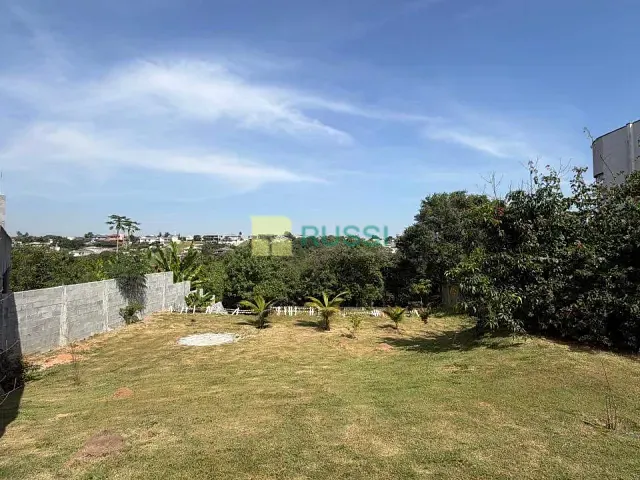 Terreno com 1000m², à venda, no bairro Condomínio Residencial Mirante do Vale em Jacareí