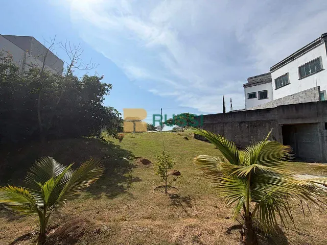 Terreno com 1000m², à venda, no bairro Condomínio Residencial Mirante do Vale em Jacareí
