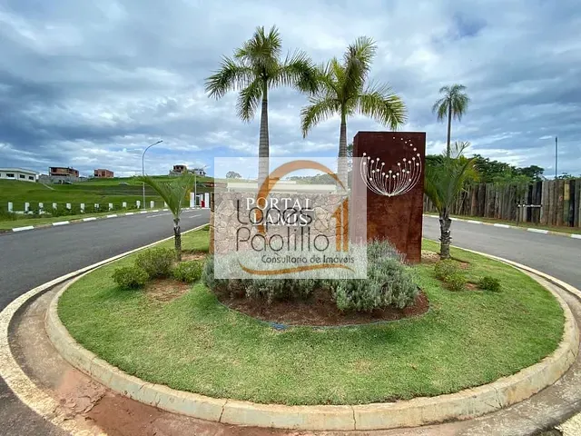 Terreno com 300m², à venda, no bairro Condomínio Portal Lamis em Bom Jesus dos Perdões