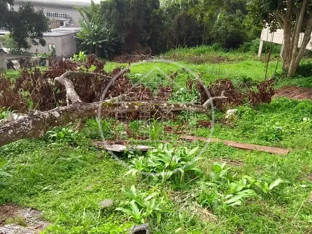 Terreno com 518m², à venda, no bairro Jardim Novo Parelheiros em São Paulo