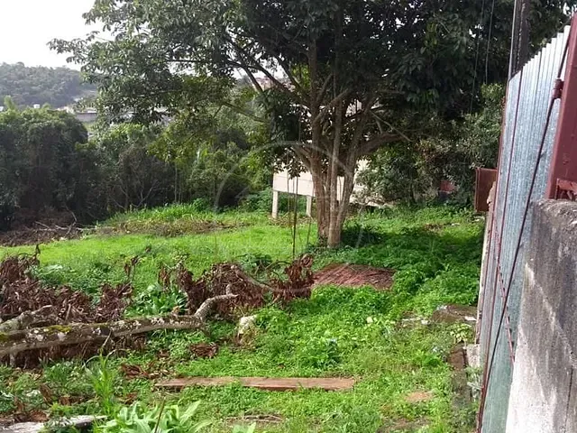 Terreno com 518m², à venda, no bairro Jardim Novo Parelheiros em São Paulo