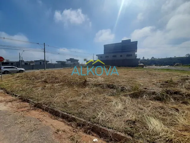 Terreno com 374m², à venda, no bairro Recanto dos Eucaliptos em São José dos Campos