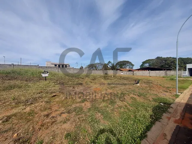 Terreno com 363m², à venda, no bairro  Condomínio Holland Park em Holambra
