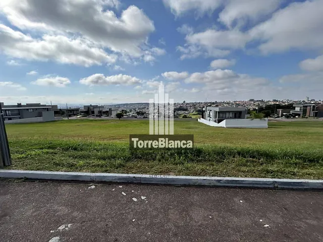 Terreno com 372m², à venda, no bairro Jardim Carvalho em Ponta Grossa