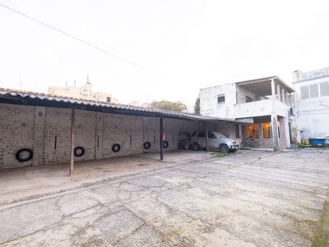 Terreno com 450m², para alugar, no bairro Centro em Pelotas