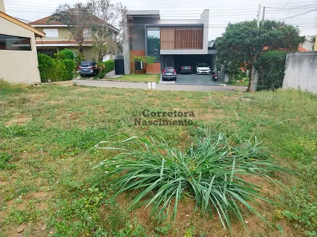 Terreno com 350m², à venda, no bairro Loteamento Villa Branca em Jacareí