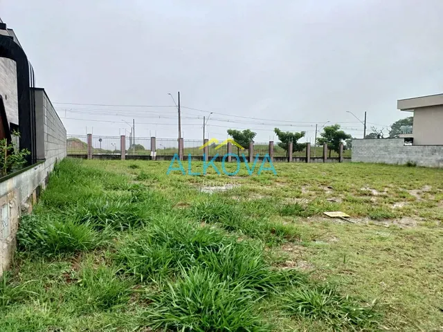 Terreno com 275m², à venda, no bairro Recanto dos Eucaliptos em São José dos Campos
