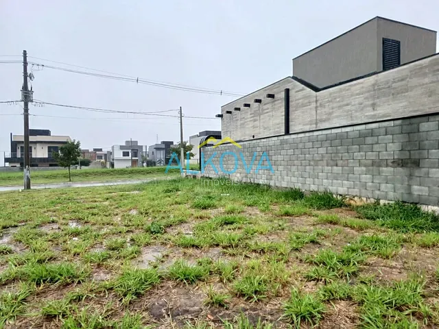 Terreno com 275m², à venda, no bairro Recanto dos Eucaliptos em São José dos Campos