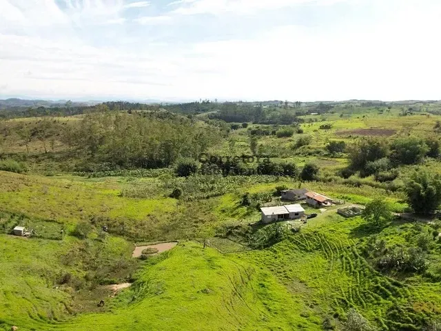 Terreno com 382600m², à venda, no bairro Macrozona Destinação Industrial (Carv. Pinto - São Silvestre) em Jacareí