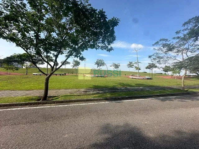 Terreno com 481m², à venda, no bairro Condomínio Residencial Alphaville II em São José dos Campos
