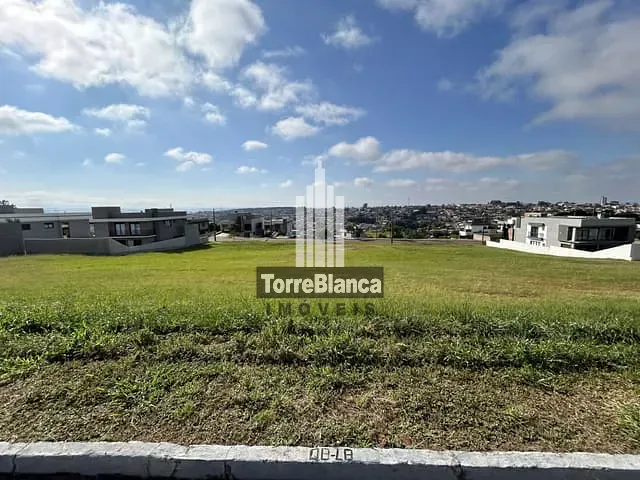 Terreno com 372m², à venda, no bairro Jardim Carvalho em Ponta Grossa