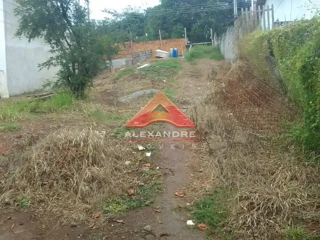 Terreno com 467m², à venda, no bairro Jardim Santa Hermínia em São José dos Campos