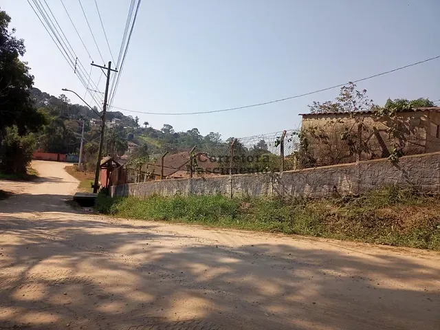 Terreno com 1242m², à venda, no bairro Chácaras Reunidas Igarapes em Jacareí