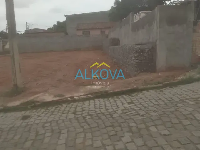 Terreno com 726m², à venda, no bairro Centro em São José dos Campos