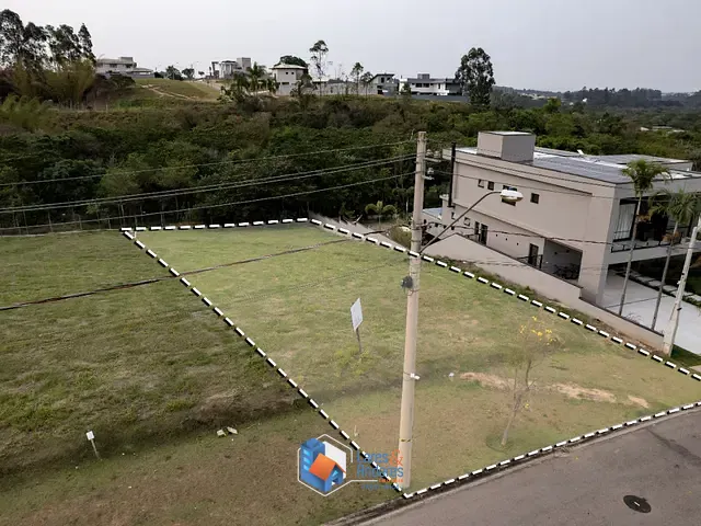 Terreno com 930m² 1 quarto e 1 banheiro, à venda, no bairro Medeiros em Itupeva