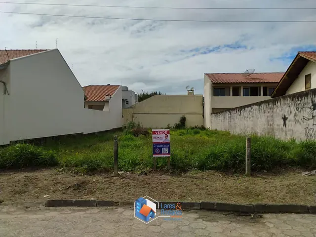 Terreno com 375m² 1 quarto e 1 banheiro, à venda, no bairro Centro em Tijucas