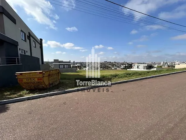 Terreno com 372m², à venda, no bairro Jardim Carvalho em Ponta Grossa