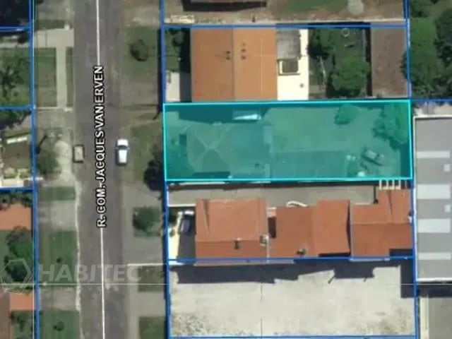 Terreno com 444m², à venda, no bairro Portão em Curitiba