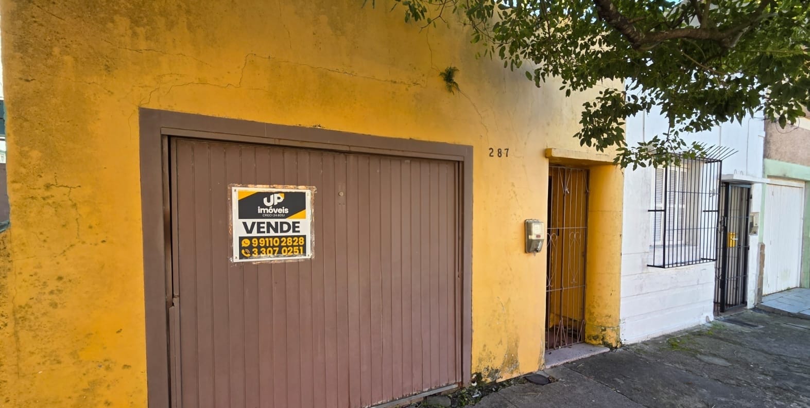 Terreno de 157 m² à venda no Centro de Pelotas, com 5,1 m de frente e 30,09 m de profundidade. Excelente localização e oportunidade para construir!