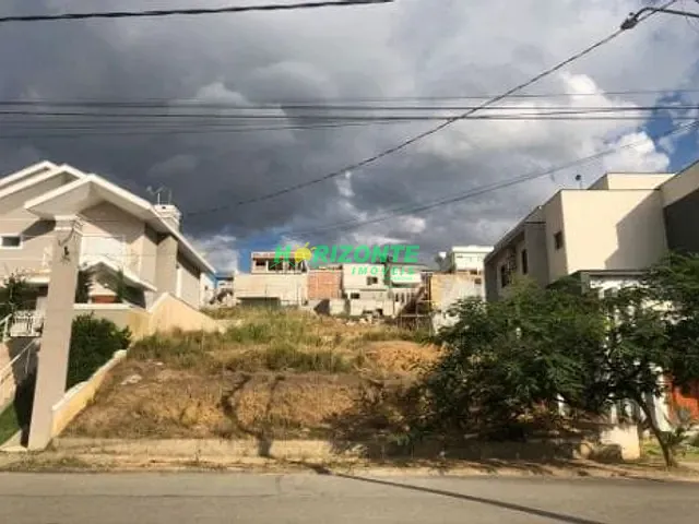 Terreno com 451m², à venda, no bairro Condomínio Residencial Jaguary em São José dos Campos