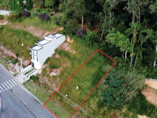 Terreno com 137m², à venda, no bairro Parque Alexandre em Cotia