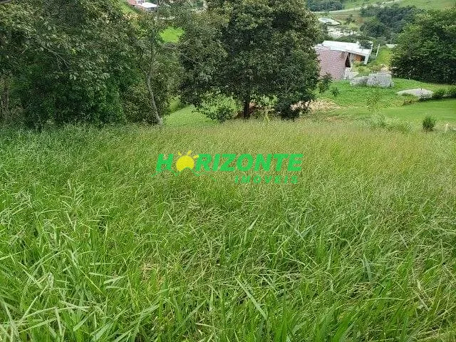Terreno com 2200m², à venda, no bairro Canaã em Jambeiro