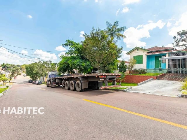 Terreno com 484m², à venda, no bairro Portão em Curitiba