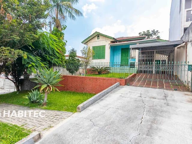 Terreno com 484m², à venda, no bairro Portão em Curitiba