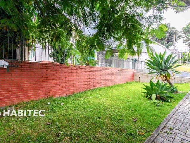 Terreno com 484m², à venda, no bairro Portão em Curitiba