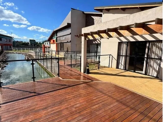 Terreno com 178m², à venda, no bairro Centro (Caucaia do Alto) em Cotia