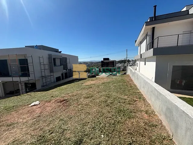 Terreno com 349m², à venda, no bairro Urbanova em São José dos Campos
