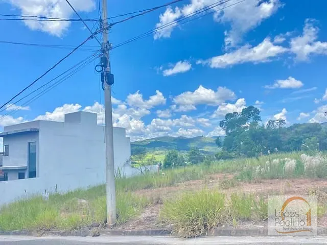 Terreno com 200m², à venda, no bairro Lamismar II em Bom Jesus dos Perdões